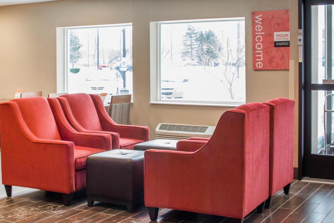 Comfort Inn Mayfield Heights Cleveland East Exteriör bild