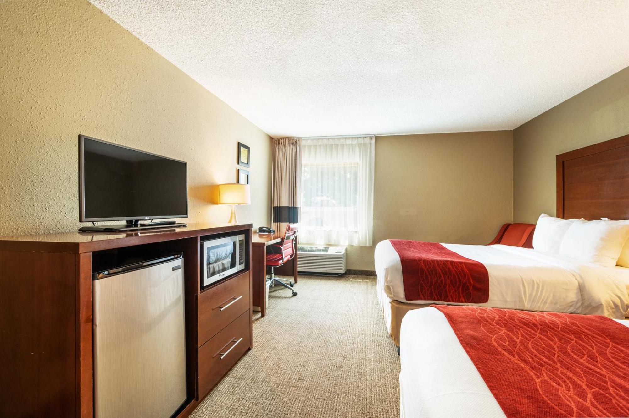 Comfort Inn Mayfield Heights Cleveland East Exteriör bild
